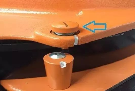 �쿨�C�������c�GʧУ��