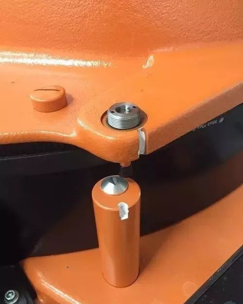 �쿨�C�������c�GʧУ��